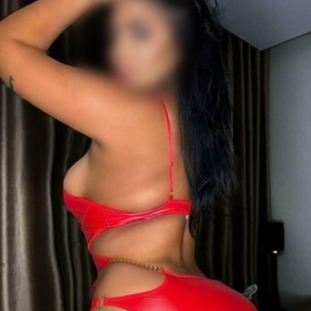 
                        Aris
                     is Female Escorts. | Hamilton | Ontario | Canada | canadatopescorts.com 