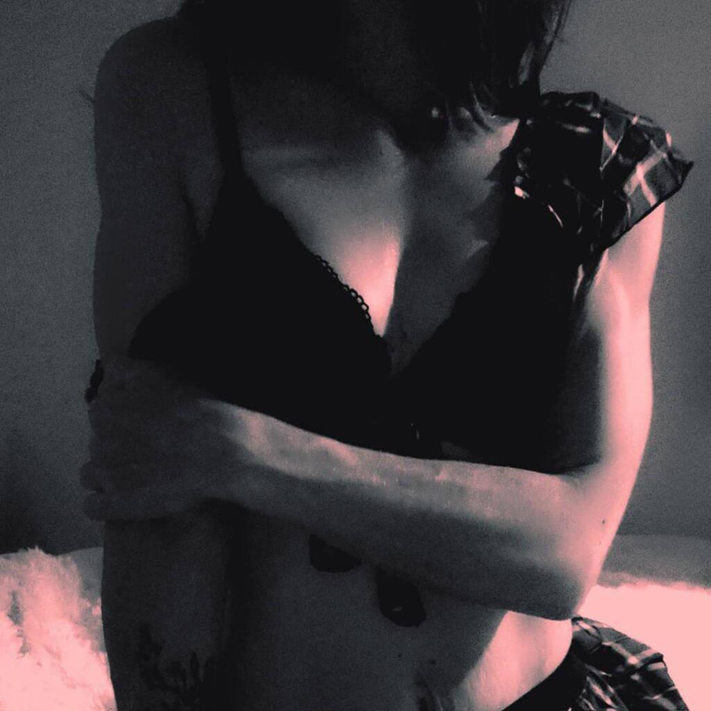 
                        Samantha
                     is Female Escorts. | Sudbury | Ontario | Canada | canadatopescorts.com 