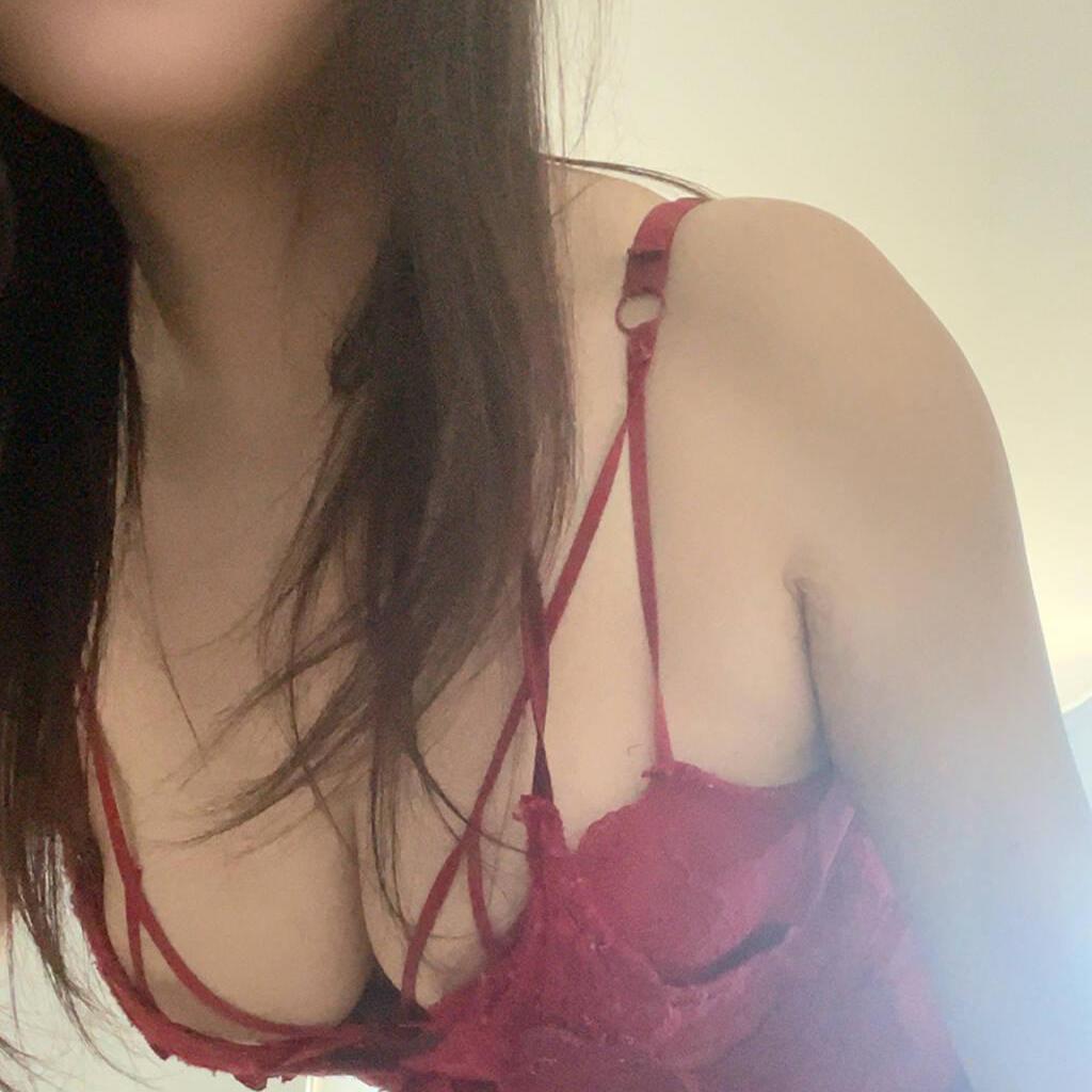 
                        Yoyo
                     is Female Escorts. | Edmonton | Alberta | Canada | canadatopescorts.com 