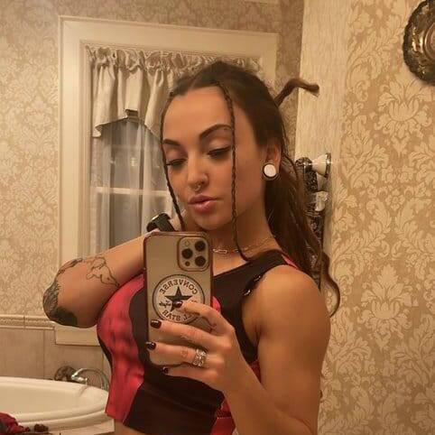 
                        Elizabeth
                     is Female Escorts. | Sarnia | Ontario | Canada | canadatopescorts.com 