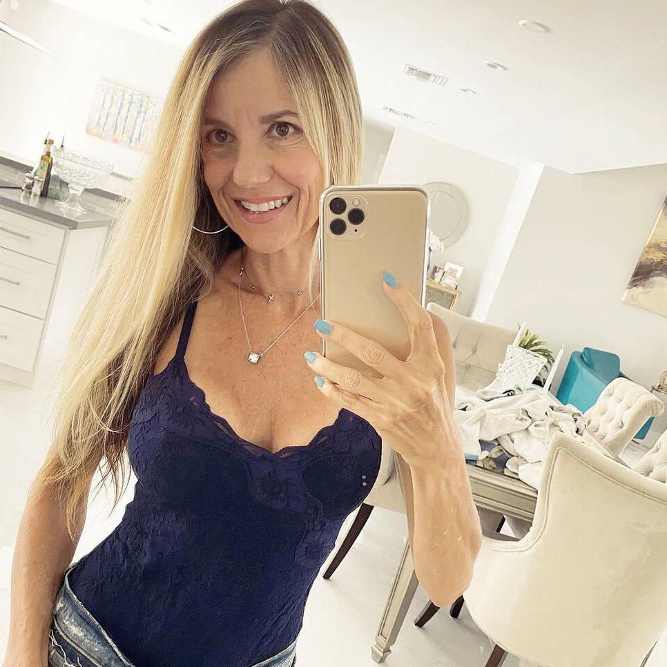 
                        Nina
                     is Female Escorts. | Brandon | Manitoba | Canada | canadatopescorts.com 
