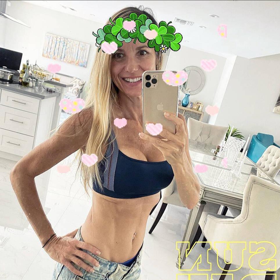 
                        Nina
                     is Female Escorts. | Brandon | Manitoba | Canada | canadatopescorts.com 