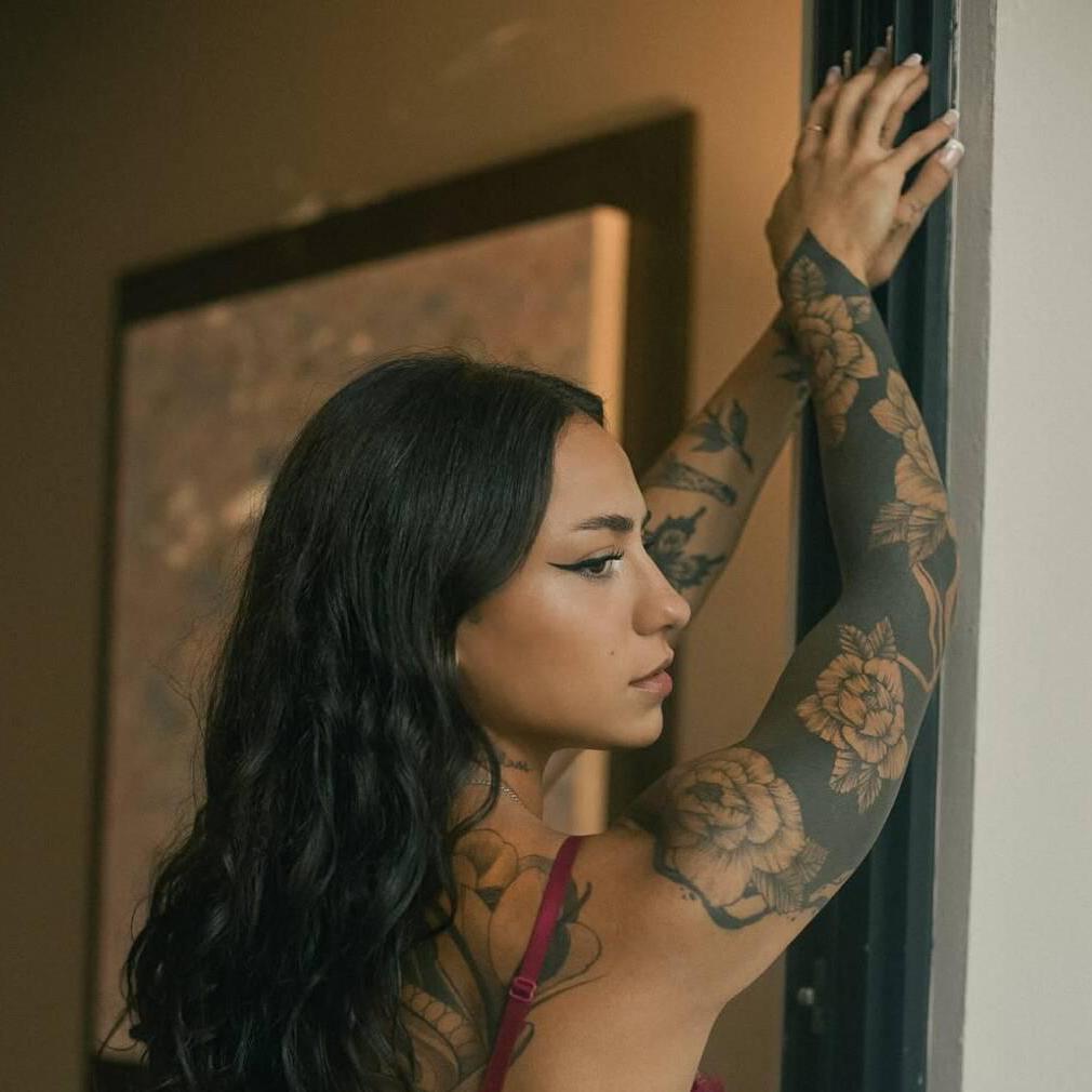 
                        Escorpiana
                     is Female Escorts. | Quebec City | Quebec | Canada | canadatopescorts.com 