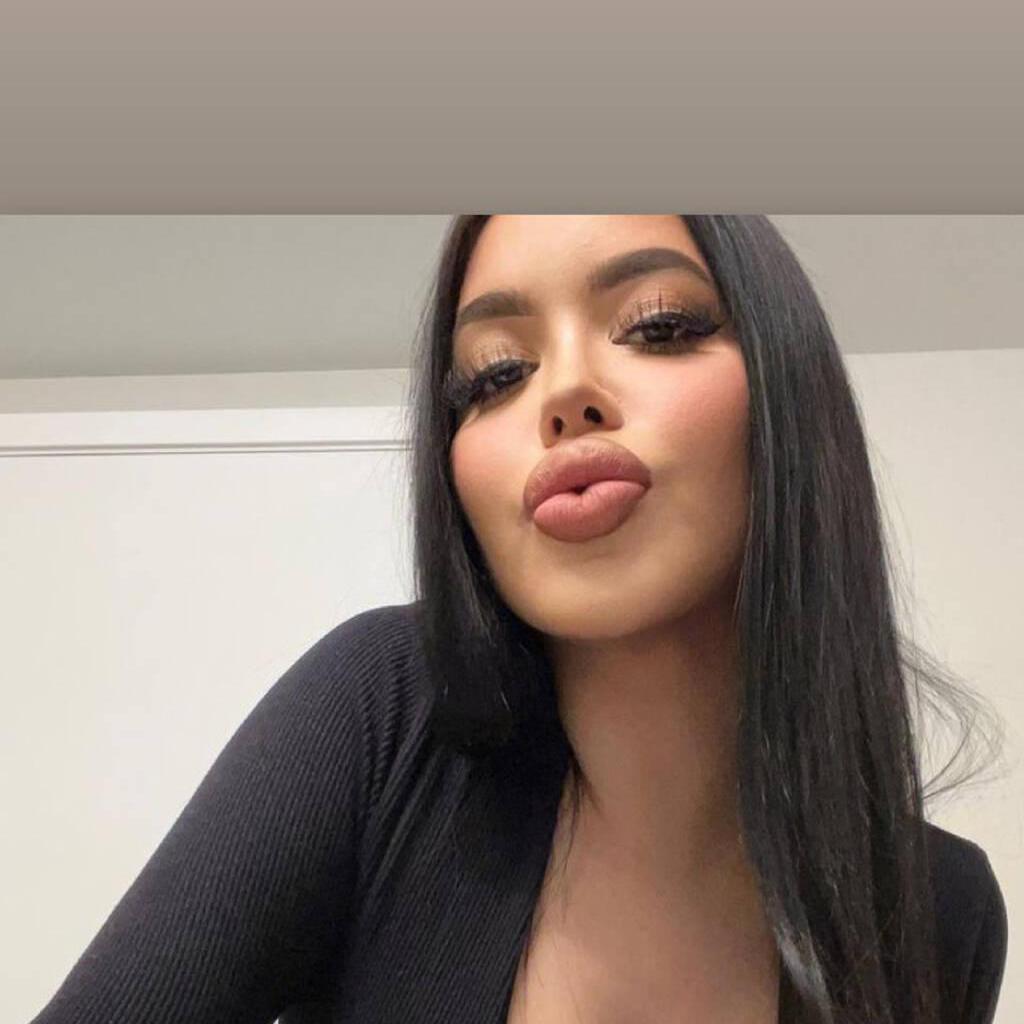 
                        Nicole
                     is Female Escorts. | Vancouver | British Columbia | Canada | canadatopescorts.com 