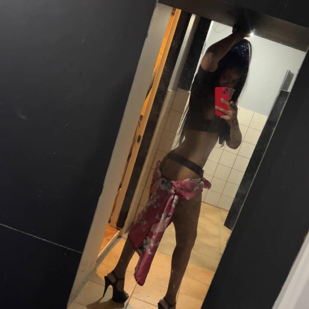 
                        Samantha
                     is Female Escorts. | Moncton | New Brunswick | Canada | canadatopescorts.com 