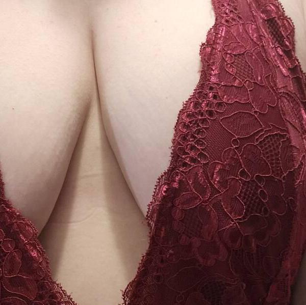 
                        Juicy
                     is Female Escorts. | Kitchener | Ontario | Canada | canadatopescorts.com 
