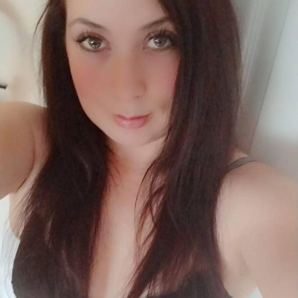 
                        HannahD
                     is Female Escorts. | Niagara | Ontario | Canada | canadatopescorts.com 