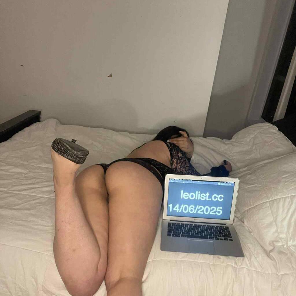 
                        Alexa
                     is Female Escorts. | Montreal | Quebec | Canada | canadatopescorts.com 