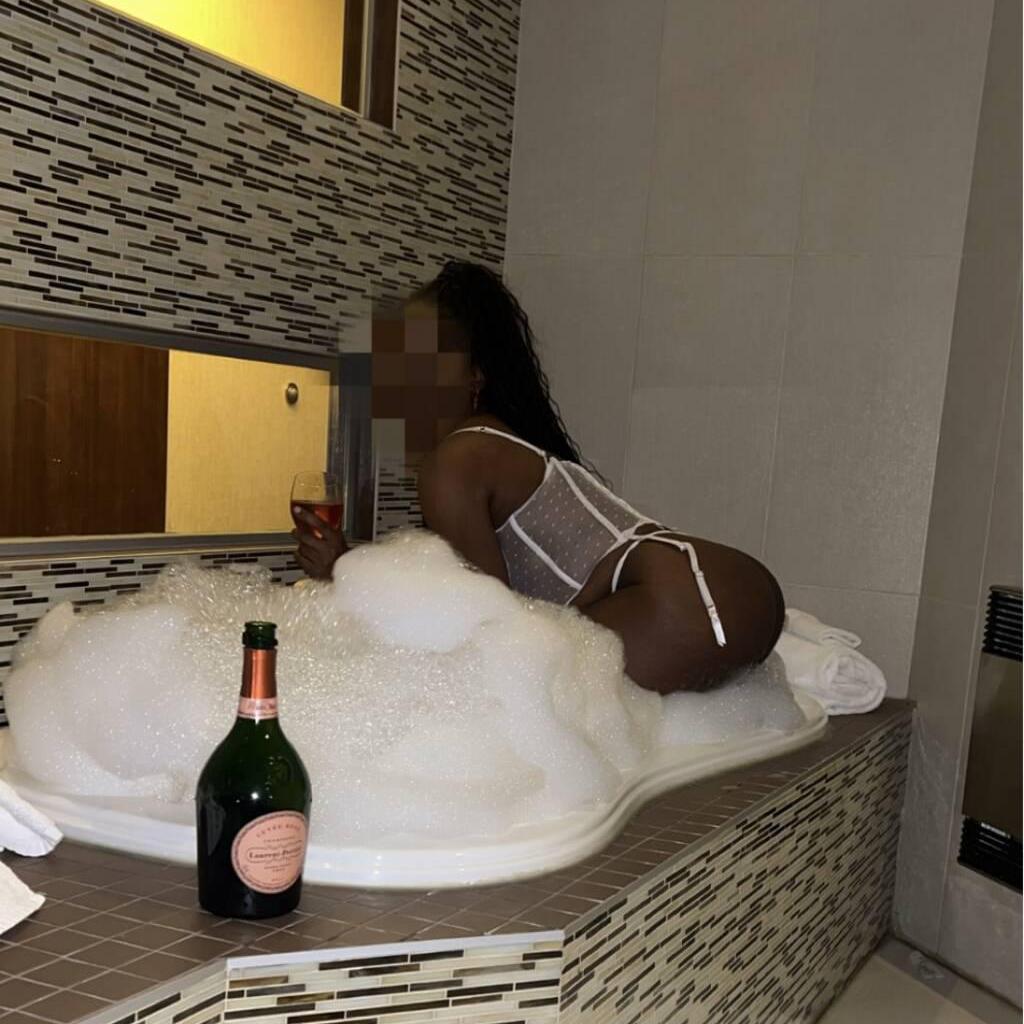 
                        KRYSTAL 438.860.6068
                     is Female Escorts. | Montreal | Quebec | Canada | canadatopescorts.com 