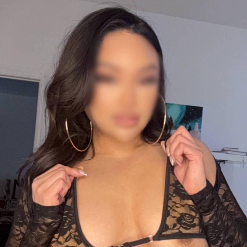 
                        Catalina Rose
                     is Female Escorts. | Toronto | Ontario | Canada | canadatopescorts.com 