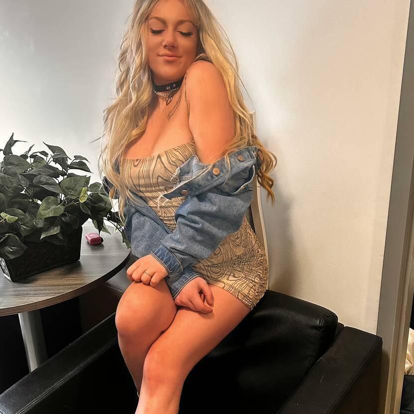 
                        LEXXX
                     is Female Escorts. | Kitchener | Ontario | Canada | canadatopescorts.com 