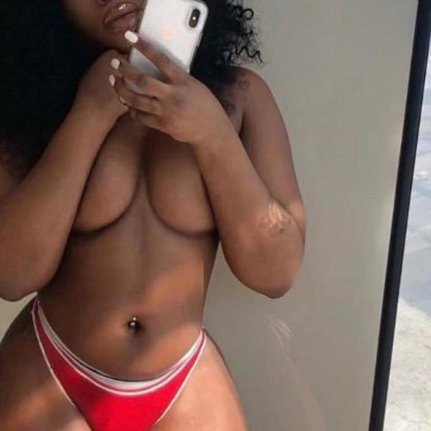 
                        Diamond
                     is Female Escorts. | Quebec City | Quebec | Canada | canadatopescorts.com 