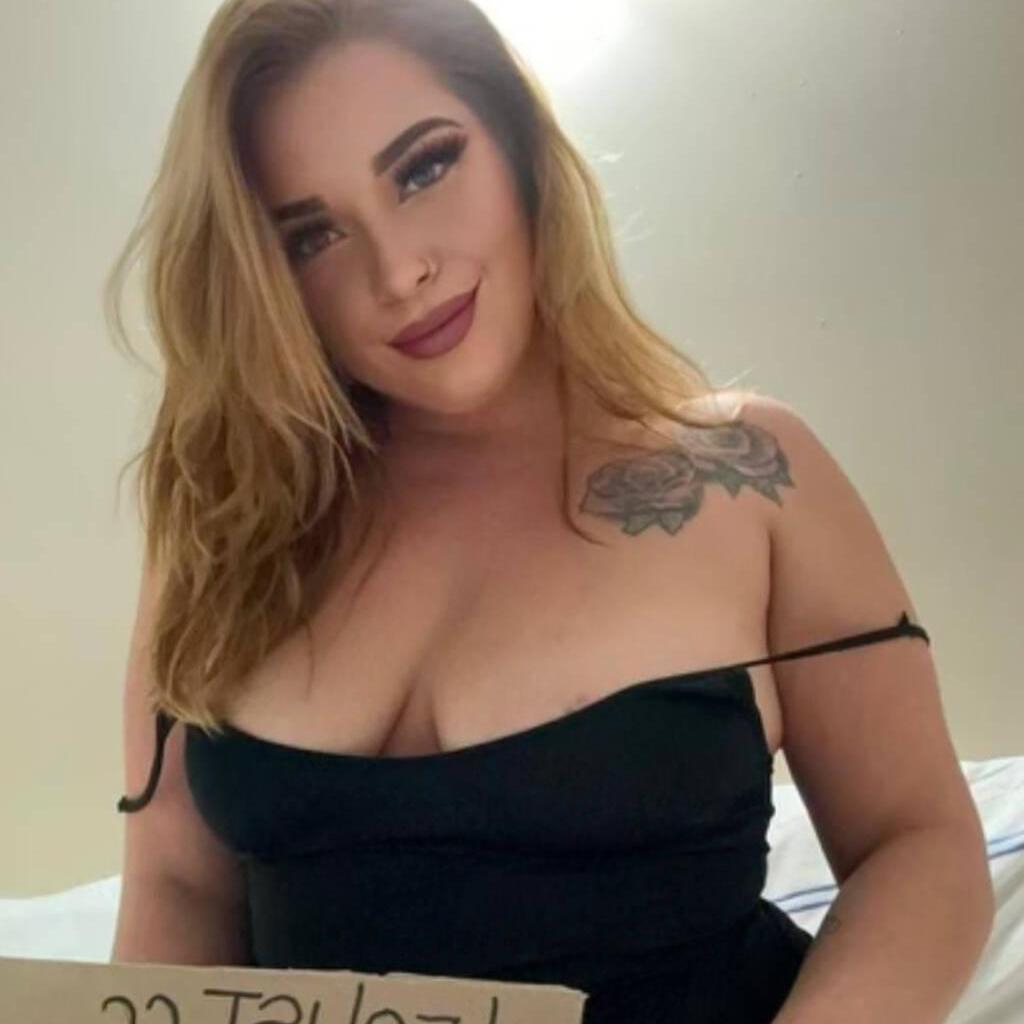 
                        Ashley
                     is Female Escorts. | Medicine Hat | Alberta | Canada | canadatopescorts.com 
