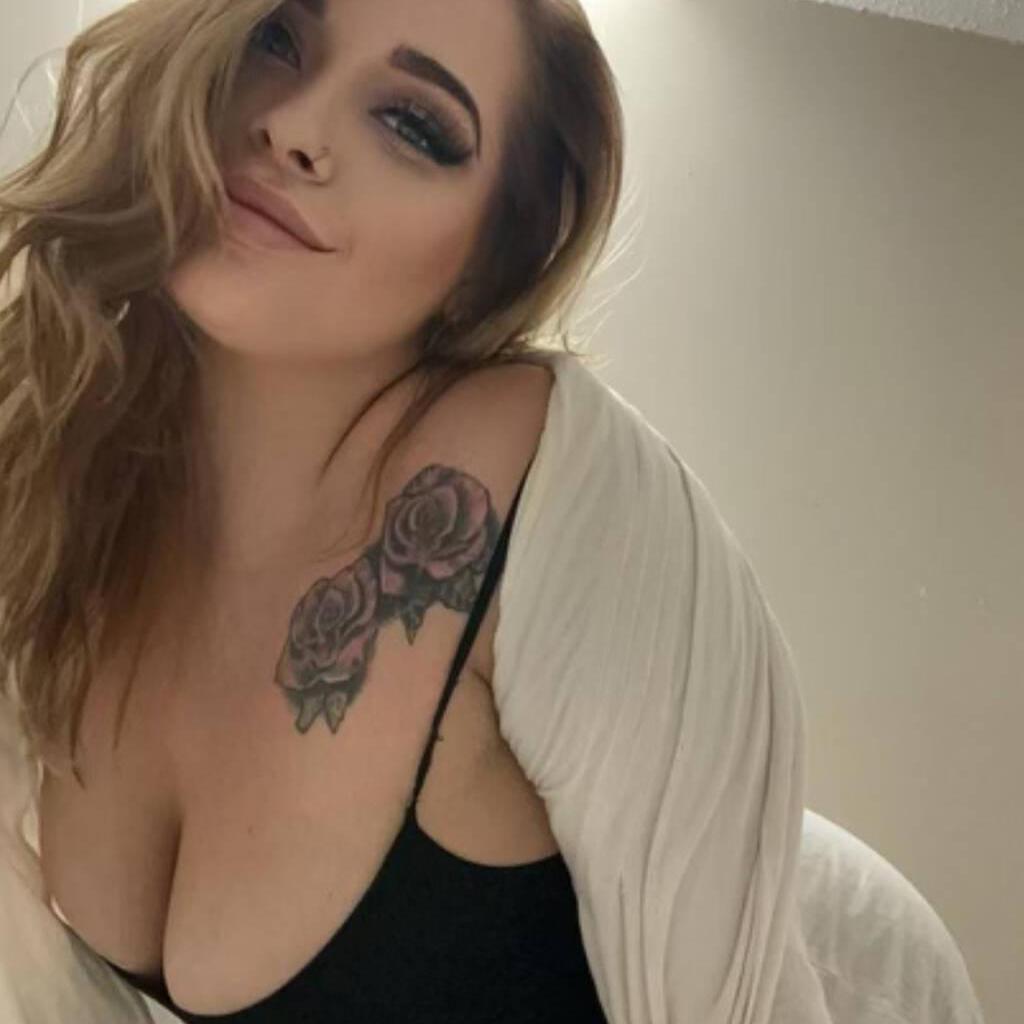 
                        Ashley
                     is Female Escorts. | Medicine Hat | Alberta | Canada | canadatopescorts.com 