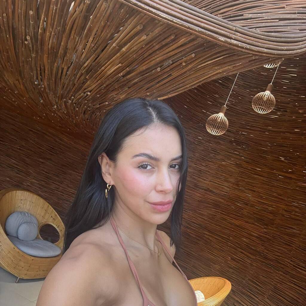 
                        Dahyn lya
                     is Female Escorts. | Saguenay | Quebec | Canada | canadatopescorts.com 
