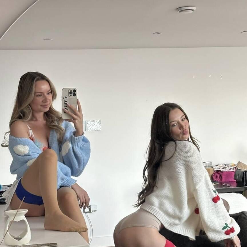 
                        Lexa et Shanna
                     is Female Escorts. | Montreal | Quebec | Canada | canadatopescorts.com 