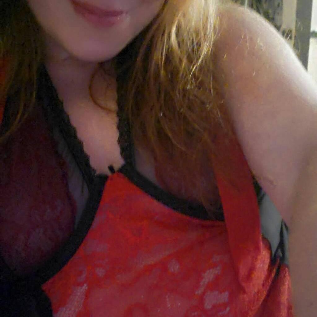 
                        CHRISTIENEW PICS &
                     is Female Escorts. | Moncton | New Brunswick | Canada | canadatopescorts.com 