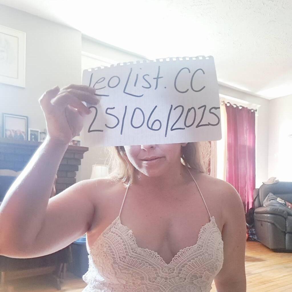 
                        CHRISTIENEW PICS &
                     is Female Escorts. | Moncton | New Brunswick | Canada | canadatopescorts.com 