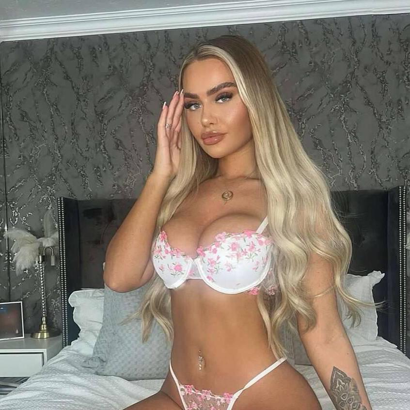 
                        Sarah
                     is Female Escorts. | Sherbrooke | Quebec | Canada | canadatopescorts.com 