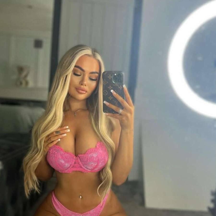 
                        Sarah
                     is Female Escorts. | Sherbrooke | Quebec | Canada | canadatopescorts.com 