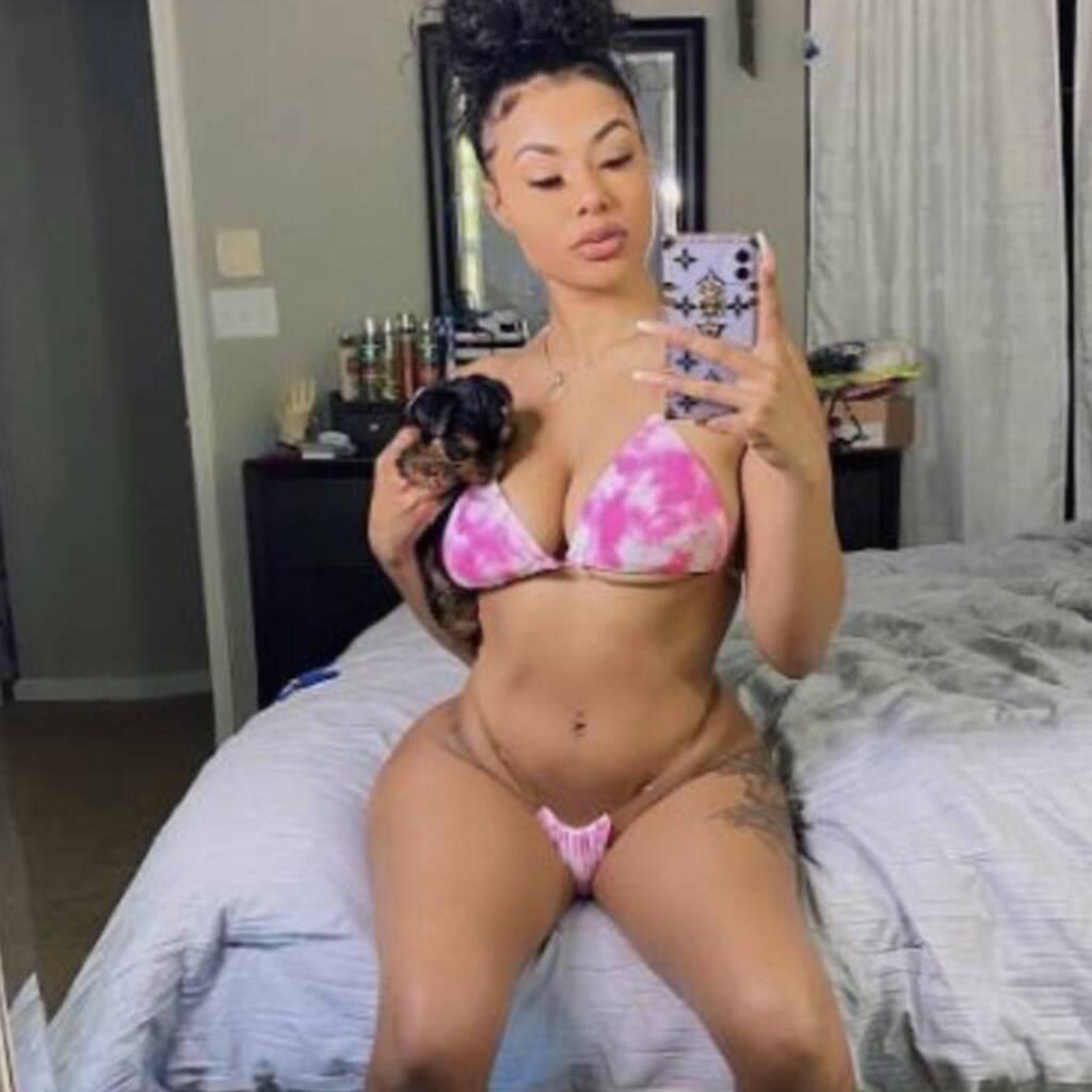
                        Mecca
                     is Female Escorts. | Barrie | Ontario | Canada | canadatopescorts.com 