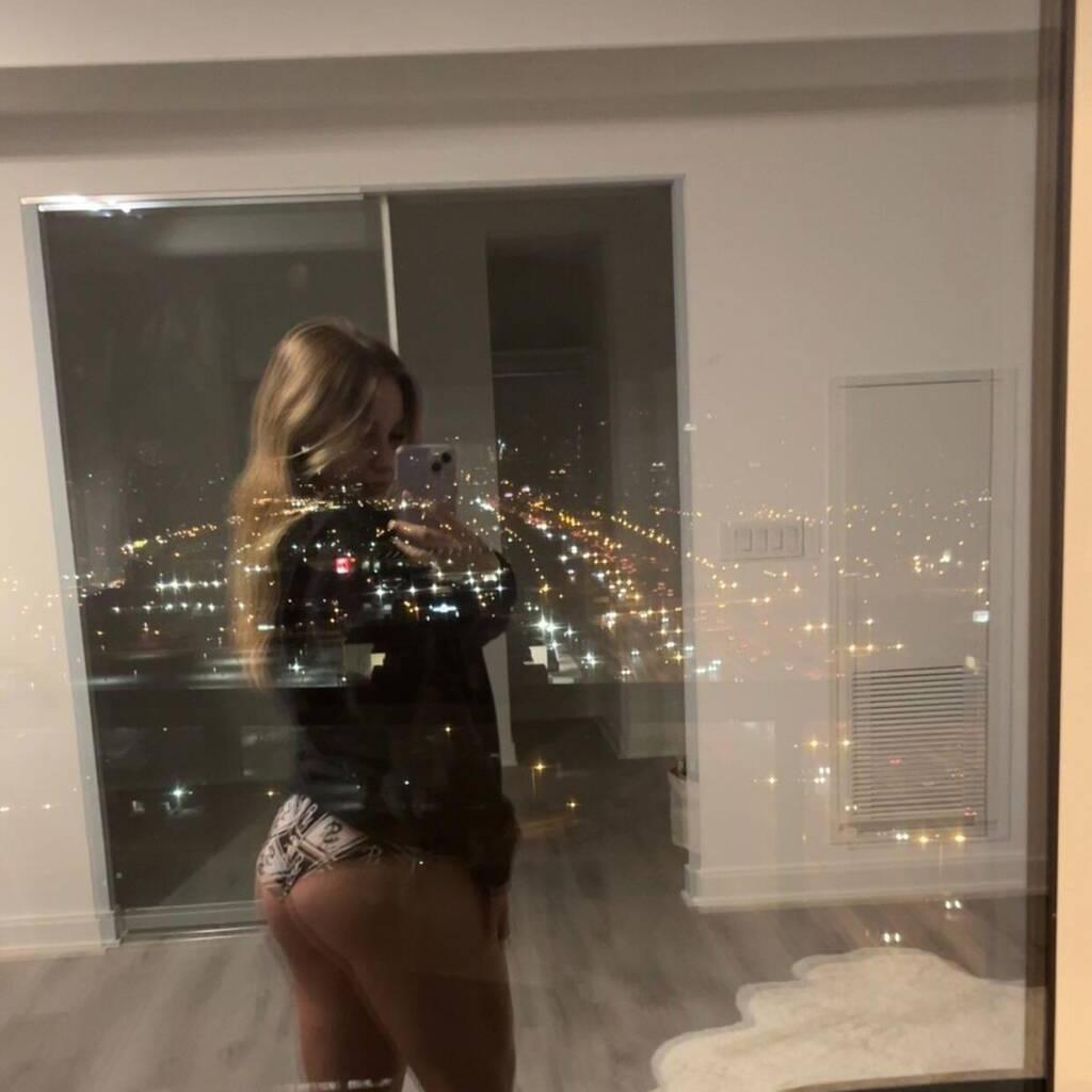 
                        Natalie
                     is Female Escorts. | Red Deer | Alberta | Canada | canadatopescorts.com 