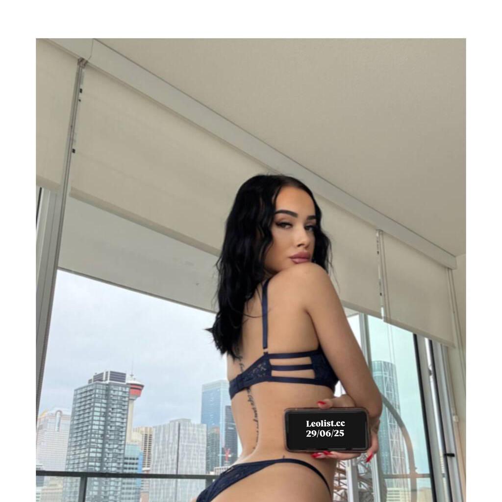 
                        Kathe
                     is Female Escorts. | Yellowknife | Northwest Territories | Canada | canadatopescorts.com 
