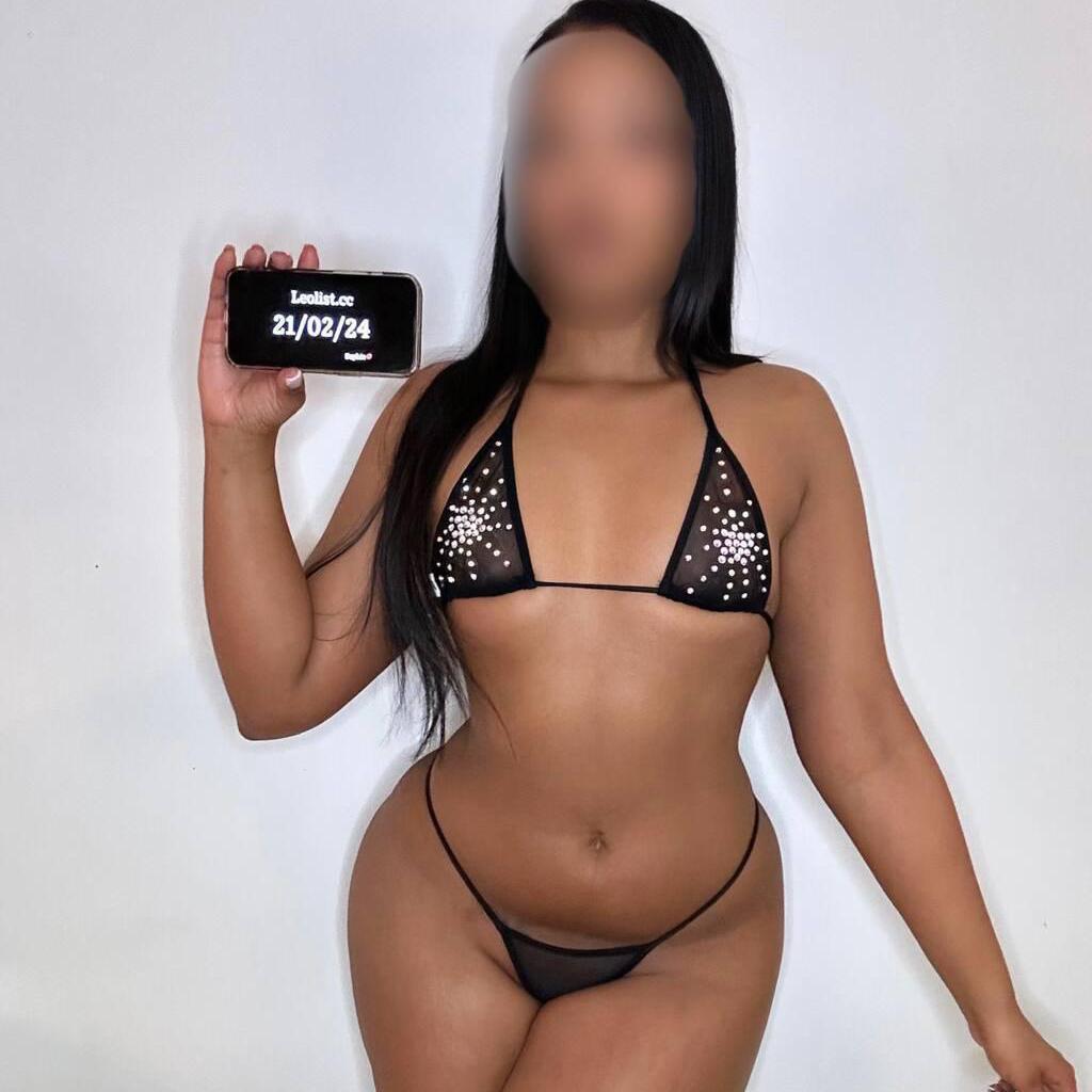 
                        Mia
                     is Female Escorts. | Kitchener | Ontario | Canada | canadatopescorts.com 