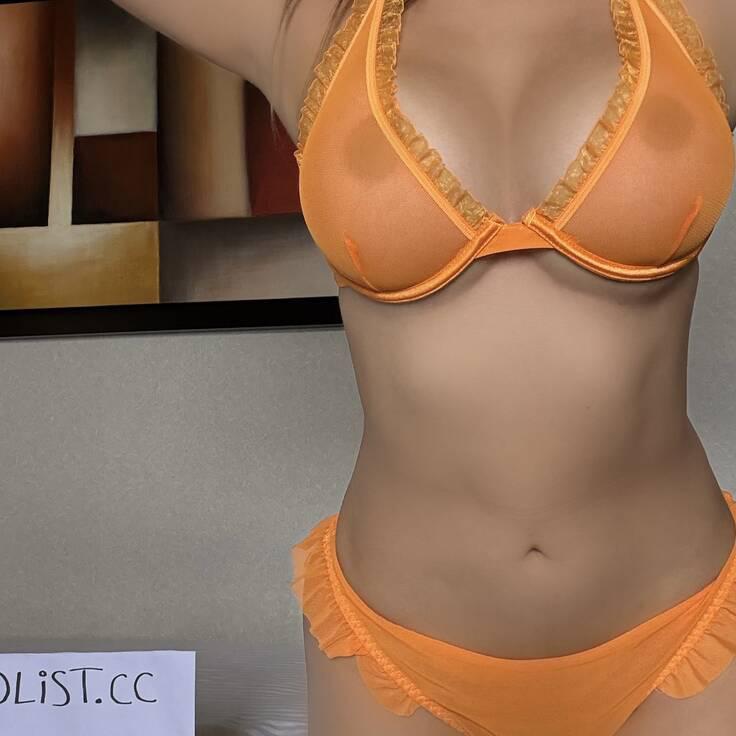 
                        Carolinna
                     is Female Escorts. | Edmonton | Alberta | Canada | canadatopescorts.com 