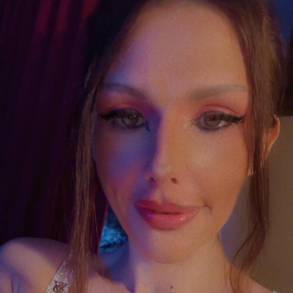 
                        ℬ𝓇𝒾𝑒𝓁𝓁𝑒
                     is Female Escorts. | Red Deer | Alberta | Canada | canadatopescorts.com 