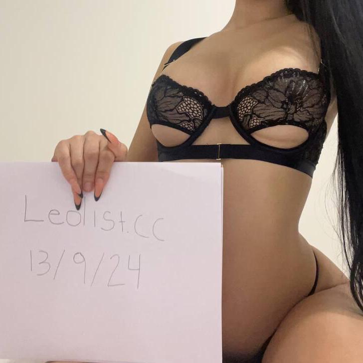 
                        Zara
                     is Female Escorts. | Abbotsford | British Columbia | Canada | canadatopescorts.com 