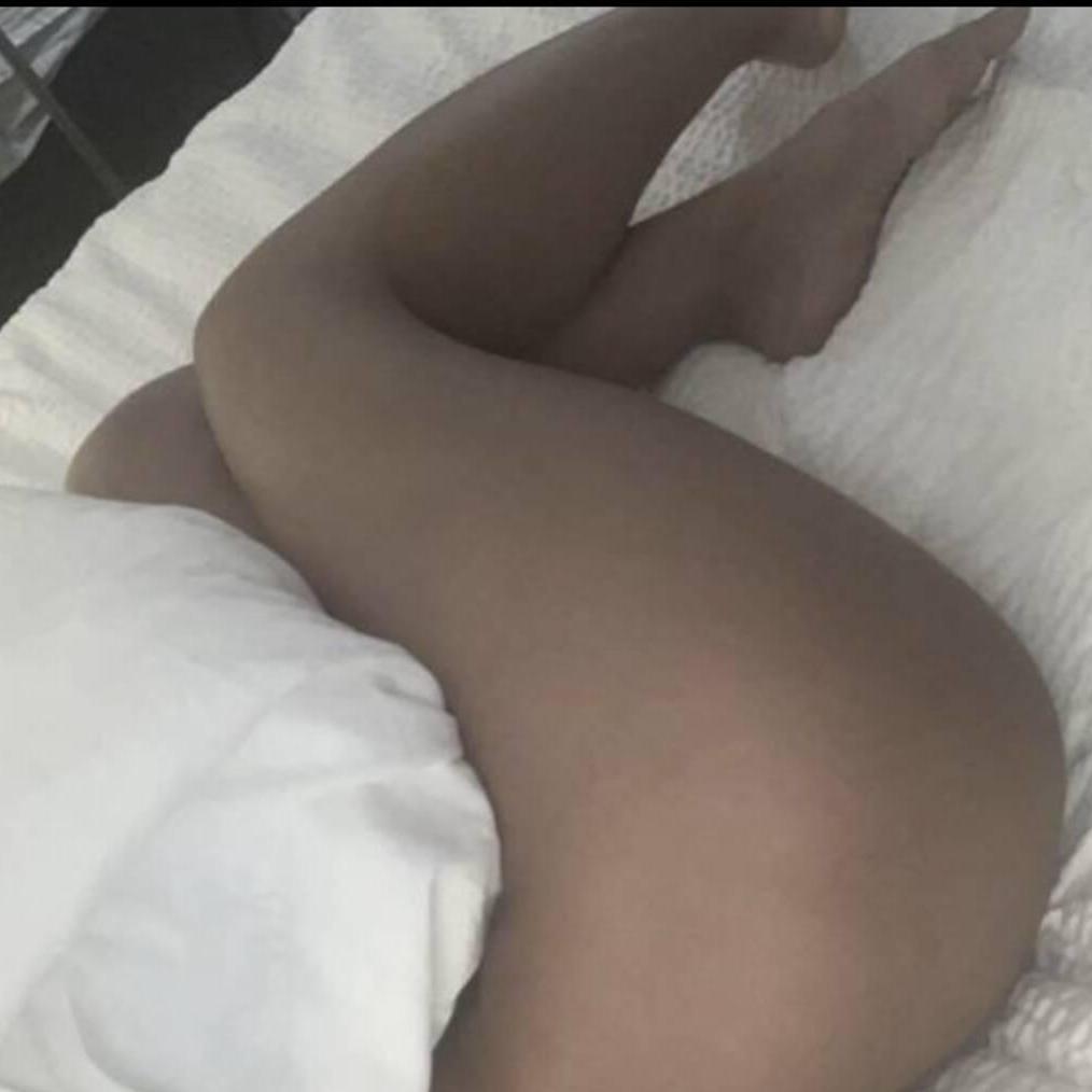 
                        Lola
                     is Female Escorts. | Kitchener | Ontario | Canada | canadatopescorts.com 