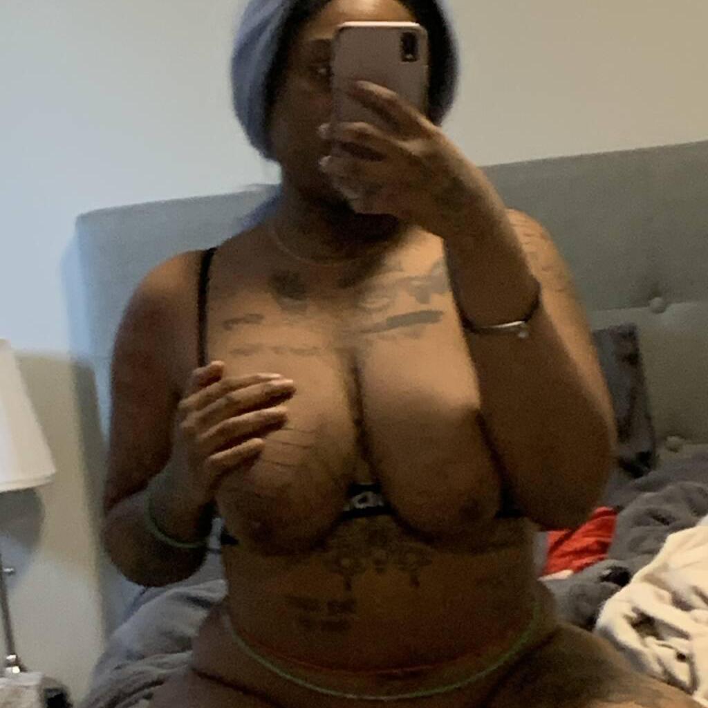 
                        Empress
                     is Female Escorts. | Sudbury | Ontario | Canada | canadatopescorts.com 