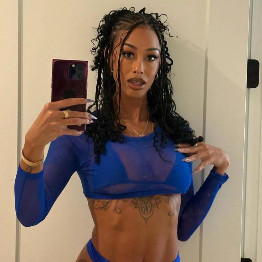 
                        moon
                     is Female Escorts. | Prince Albert | Saskatchewan | Canada | canadatopescorts.com 