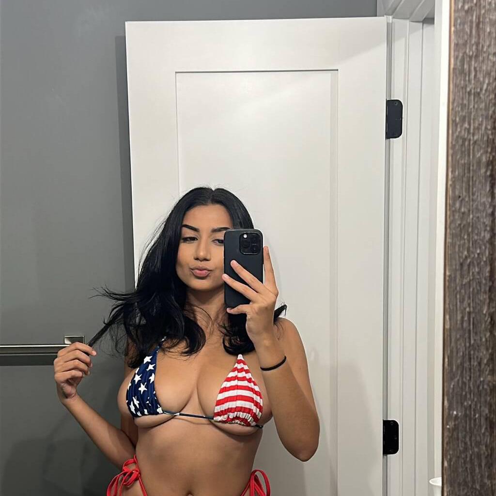
                        Olivia
                     is Female Escorts. | Trois Rivieres | Quebec | Canada | canadatopescorts.com 