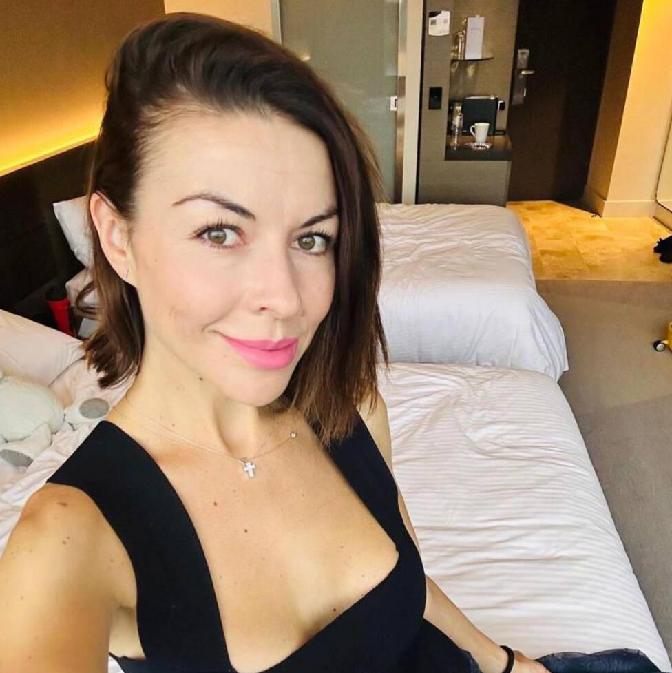 
                        Bella
                     is Female Escorts. | Kamloops | British Columbia | Canada | canadatopescorts.com 