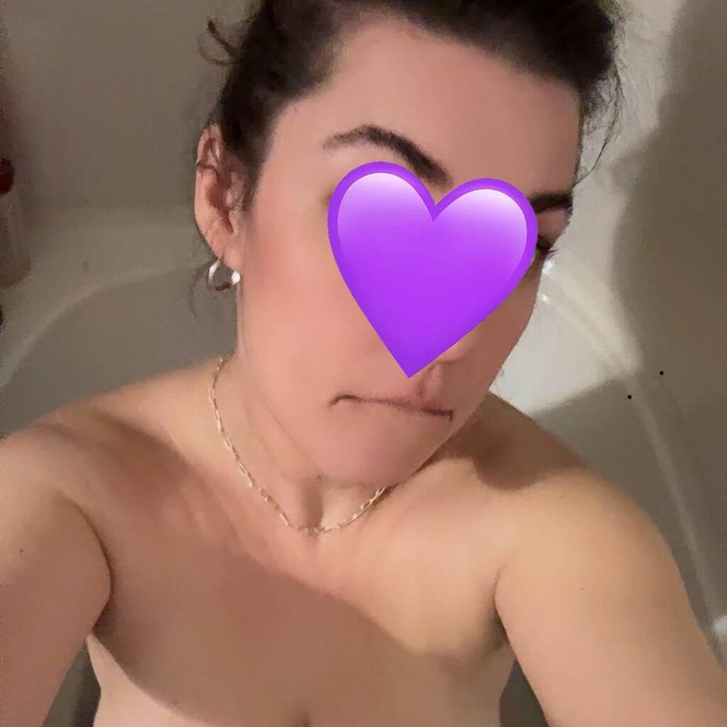 
                        Aries
                     is Female Escorts. | Fredericton | New Brunswick | Canada | canadatopescorts.com 