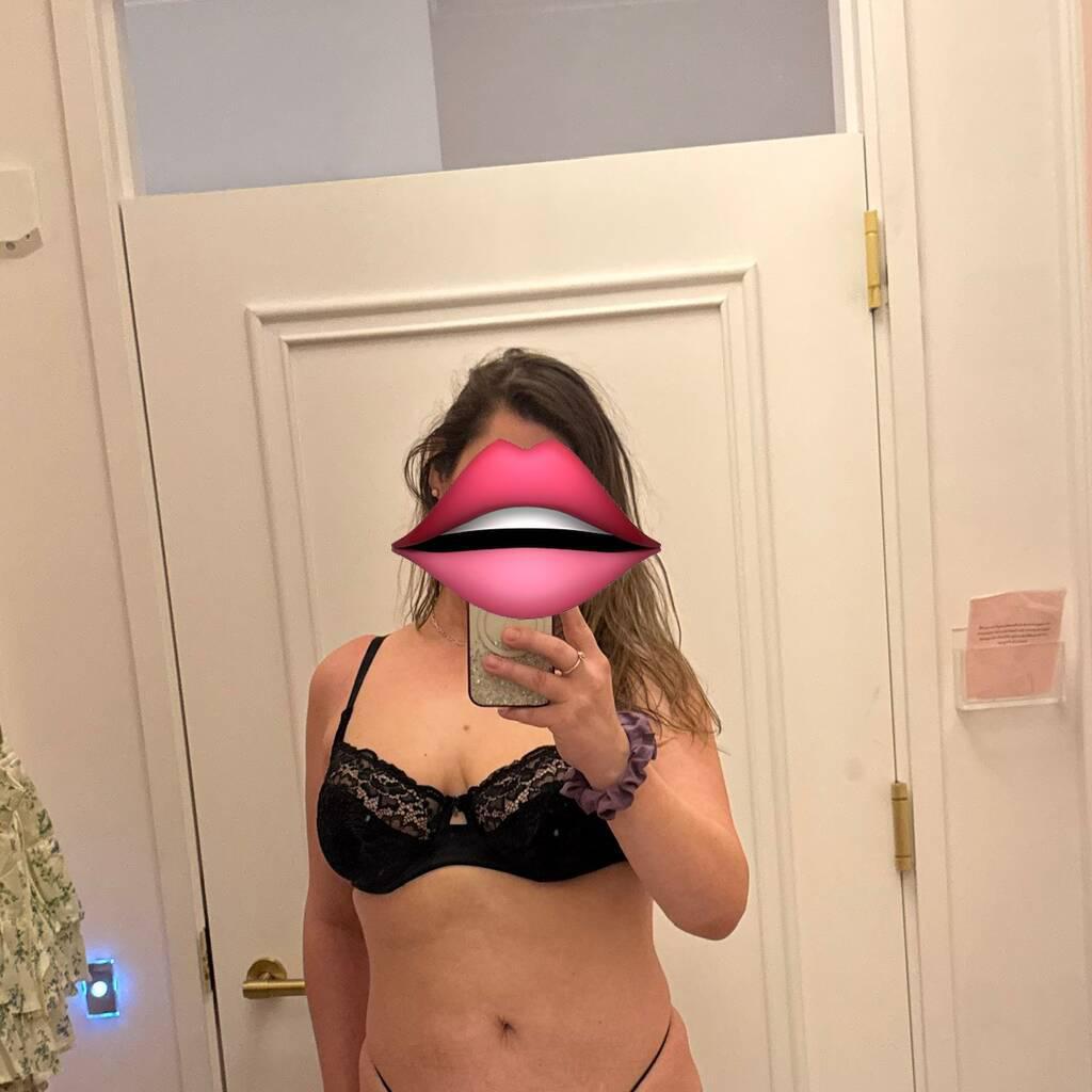 
                        Aries
                     is Female Escorts. | Fredericton | New Brunswick | Canada | canadatopescorts.com 