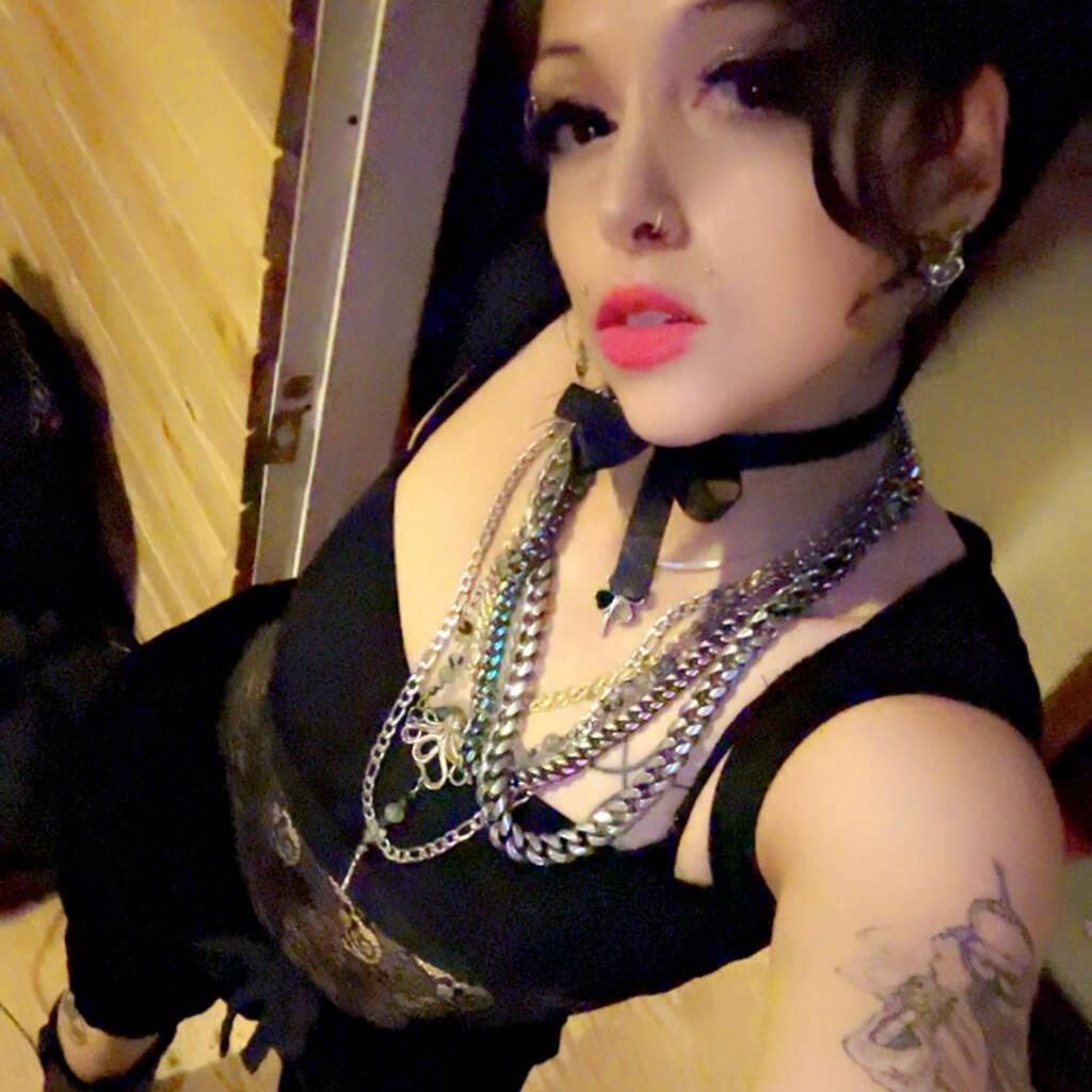 
                        Lisha
                     is Female Escorts. | Fredericton | New Brunswick | Canada | canadatopescorts.com 