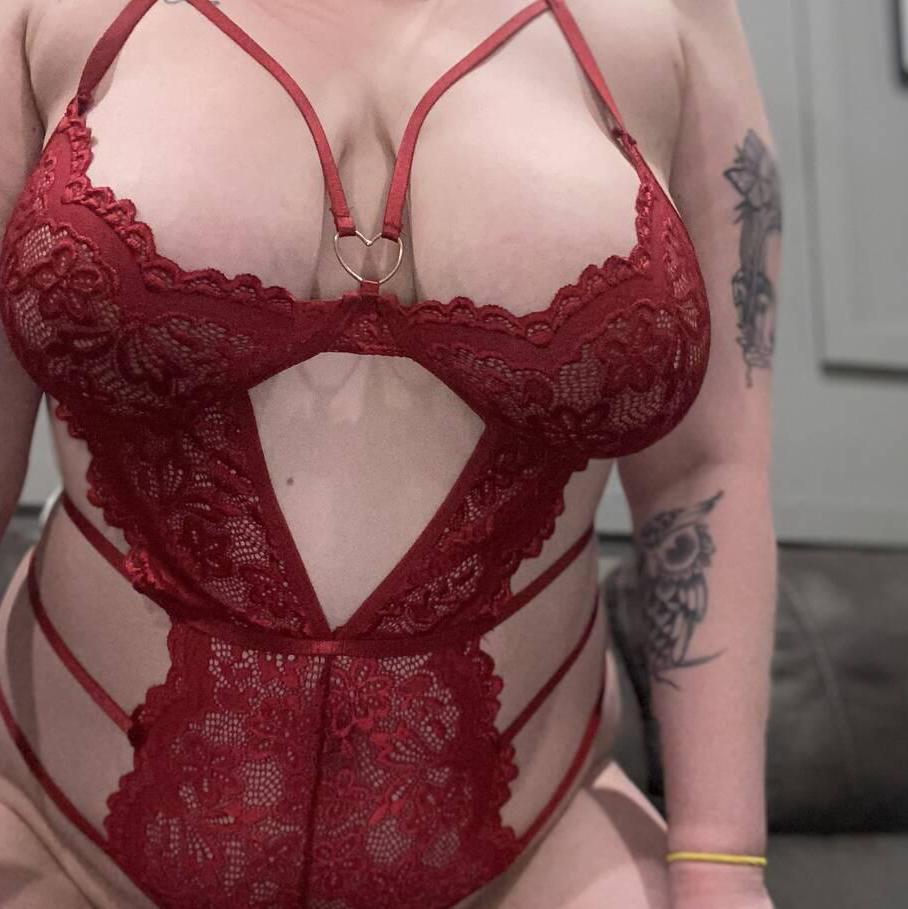 
                        Teegan
                     is Female Escorts. | Hamilton | Ontario | Canada | canadatopescorts.com 