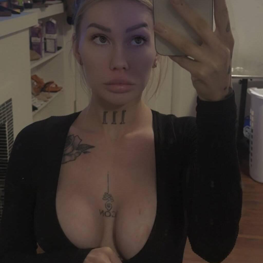 
                        Paris Paige
                     is Female Escorts. | Lethbridge | Alberta | Canada | canadatopescorts.com 