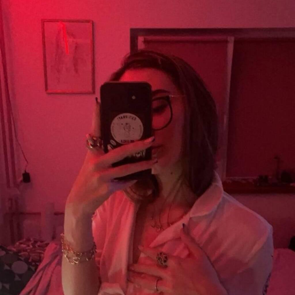 
                        Theresa
                     is Female Escorts. | Moncton | New Brunswick | Canada | canadatopescorts.com 