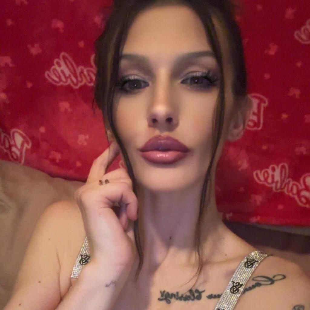 
                        ℬ𝓇𝒾𝑒𝓁𝓁𝑒
                     is Female Escorts. | St. Albert | Alberta | Canada | canadatopescorts.com 