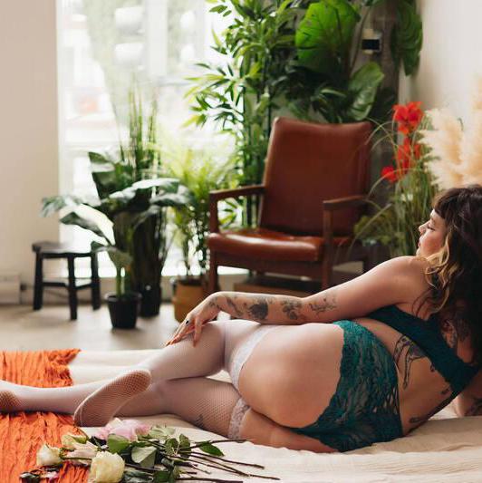 
                        Penny
                     is Female Escorts. | Skeena | British Columbia | Canada | canadatopescorts.com 