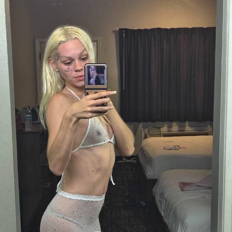 
                        Celina
                     is Female Escorts. | Barrie | Ontario | Canada | canadatopescorts.com 