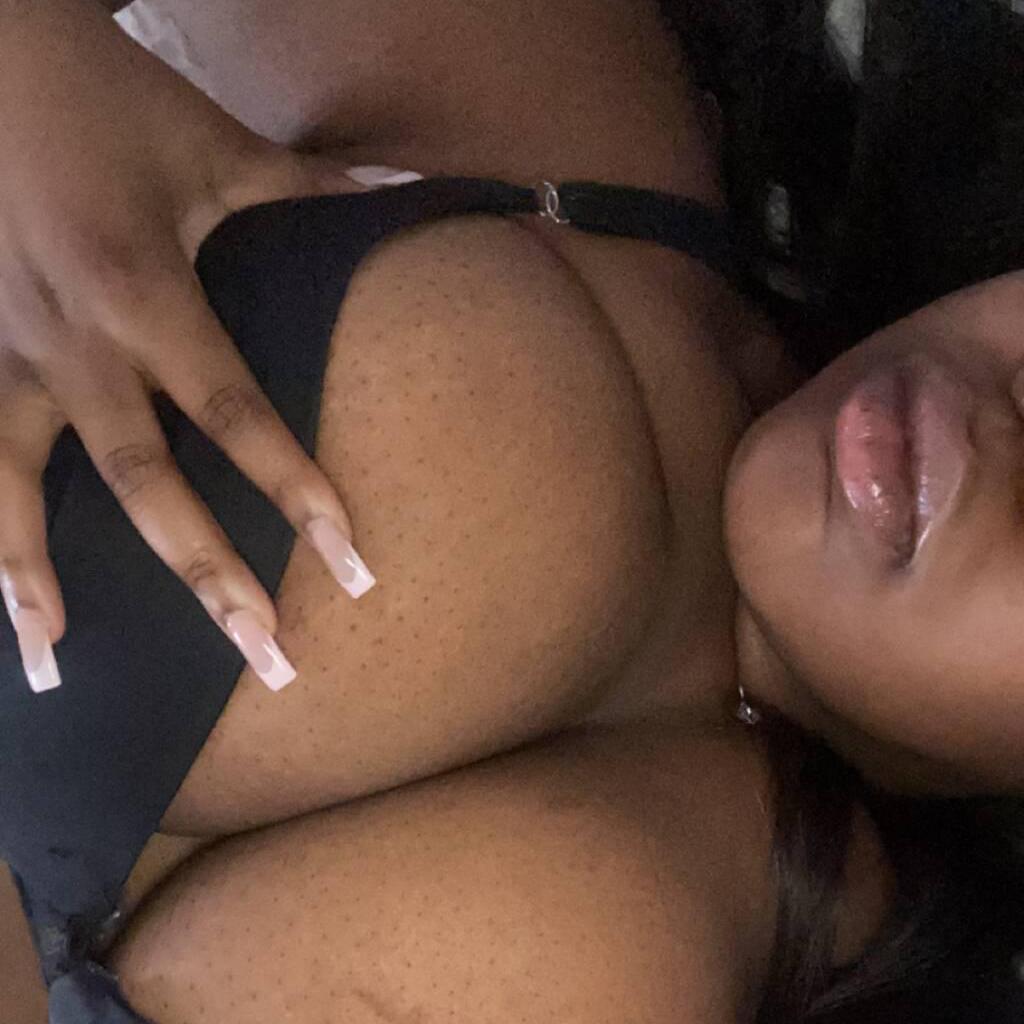 
                        KIERA
                     is Female Escorts. | Sudbury | Ontario | Canada | canadatopescorts.com 