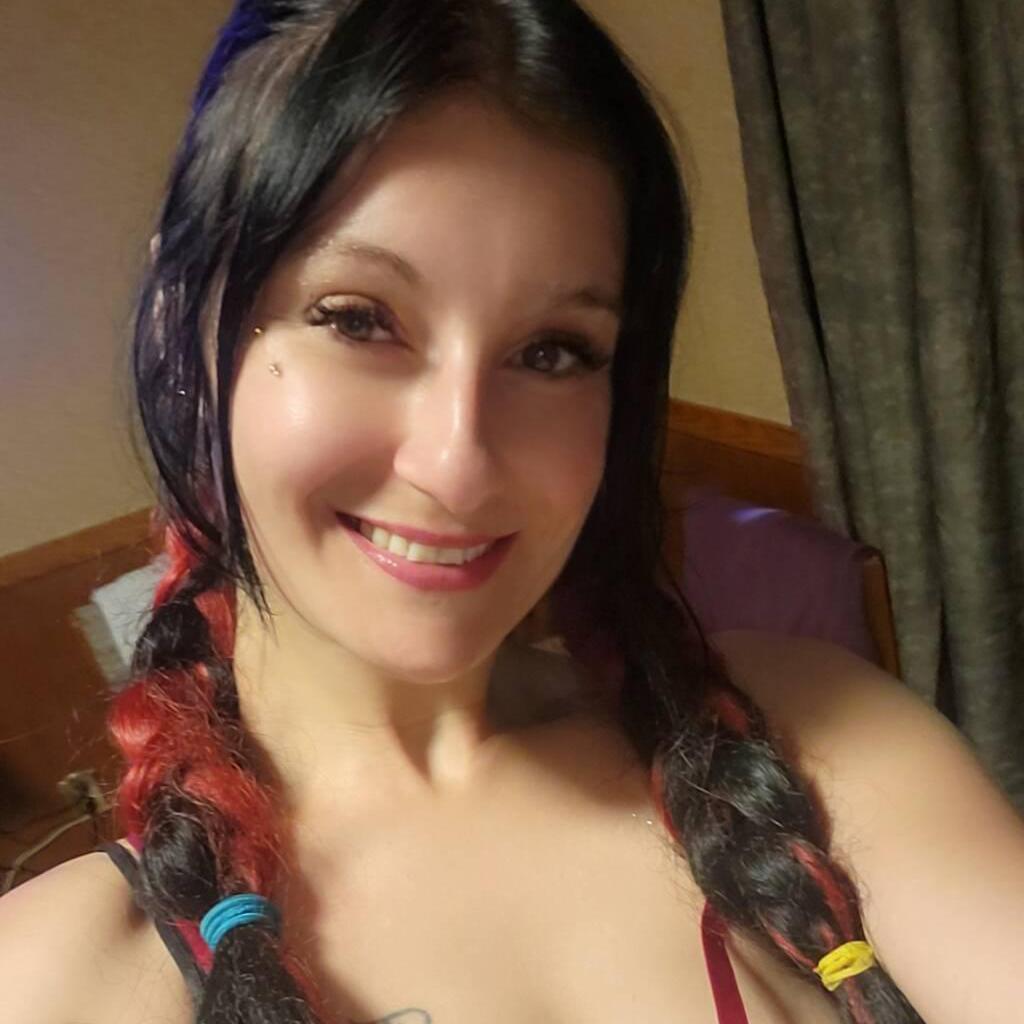 
                        Kelly
                     is Female Escorts. | Montreal | Quebec | Canada | canadatopescorts.com 