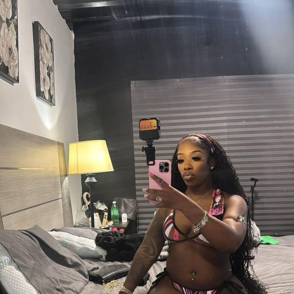 
                        Fernanda
                     is Female Escorts. | Barrie | Ontario | Canada | canadatopescorts.com 