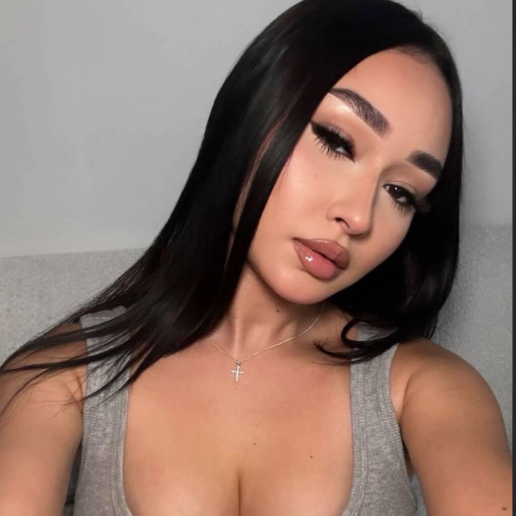 
                        Fernanda
                     is Female Escorts. | Sarnia | Ontario | Canada | canadatopescorts.com 