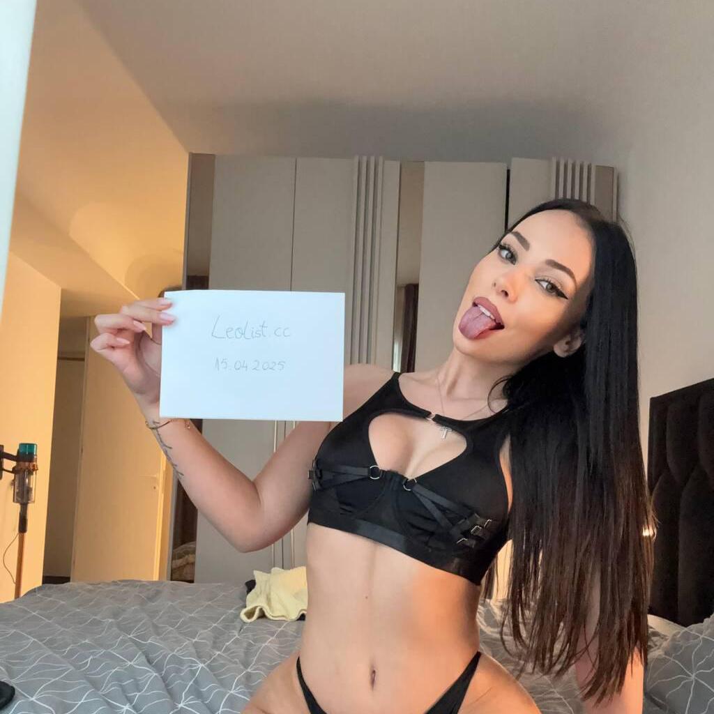 
                        Adriana
                     is Female Escorts. | Vancouver | British Columbia | Canada | canadatopescorts.com 